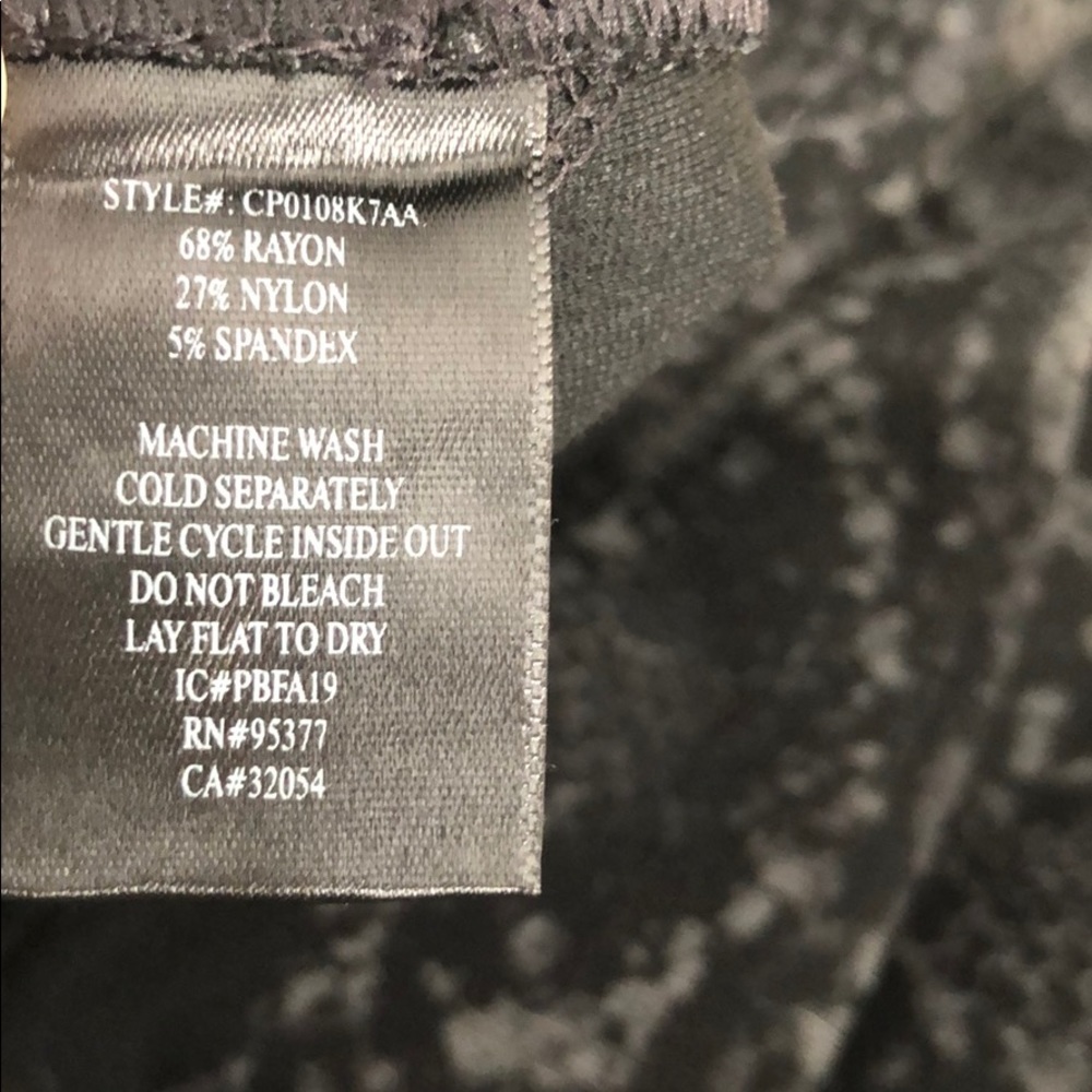 Anthropologie Sanctuary Snake-Printed Leggings - Picture 12 of 13